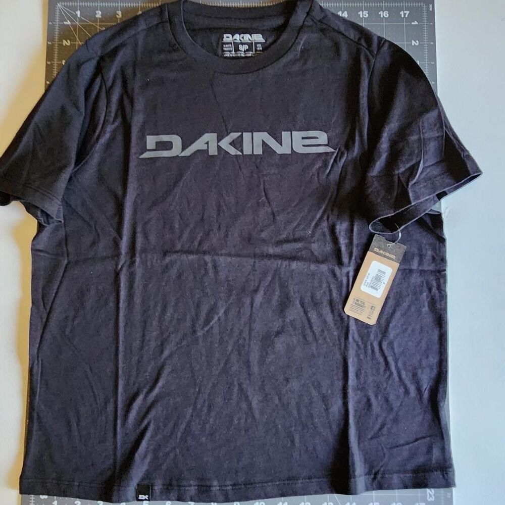Dakine Black T-shirt